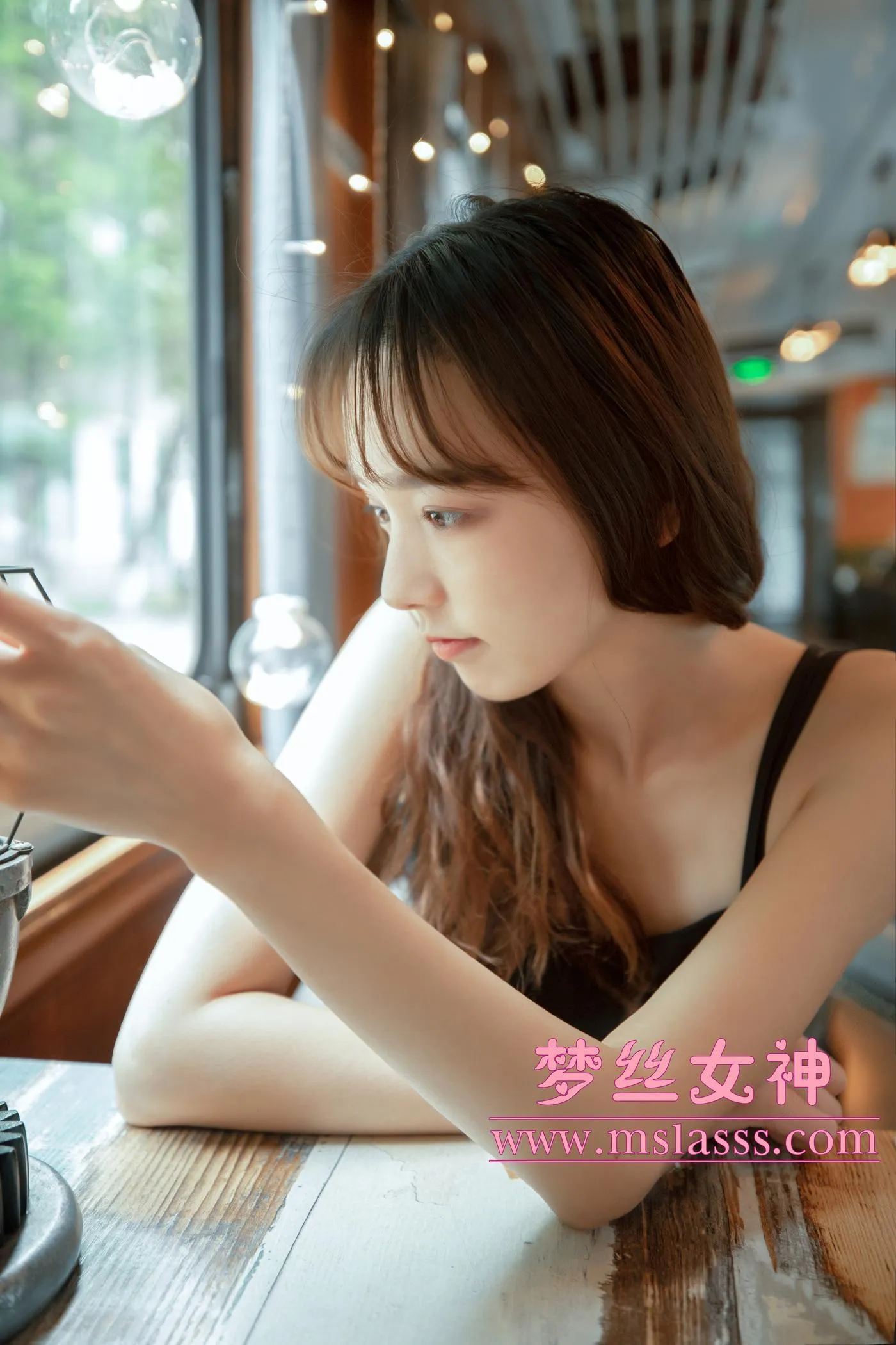 [MSLASS梦丝女神] 2020.04.22 NO.110 玥玥 火车超自然系 [61P]插图4